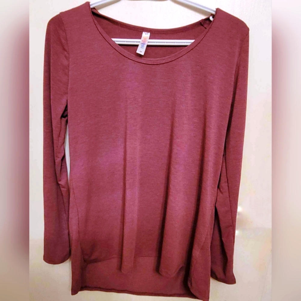 Lularoe Lynnae Long Sleeved Top M